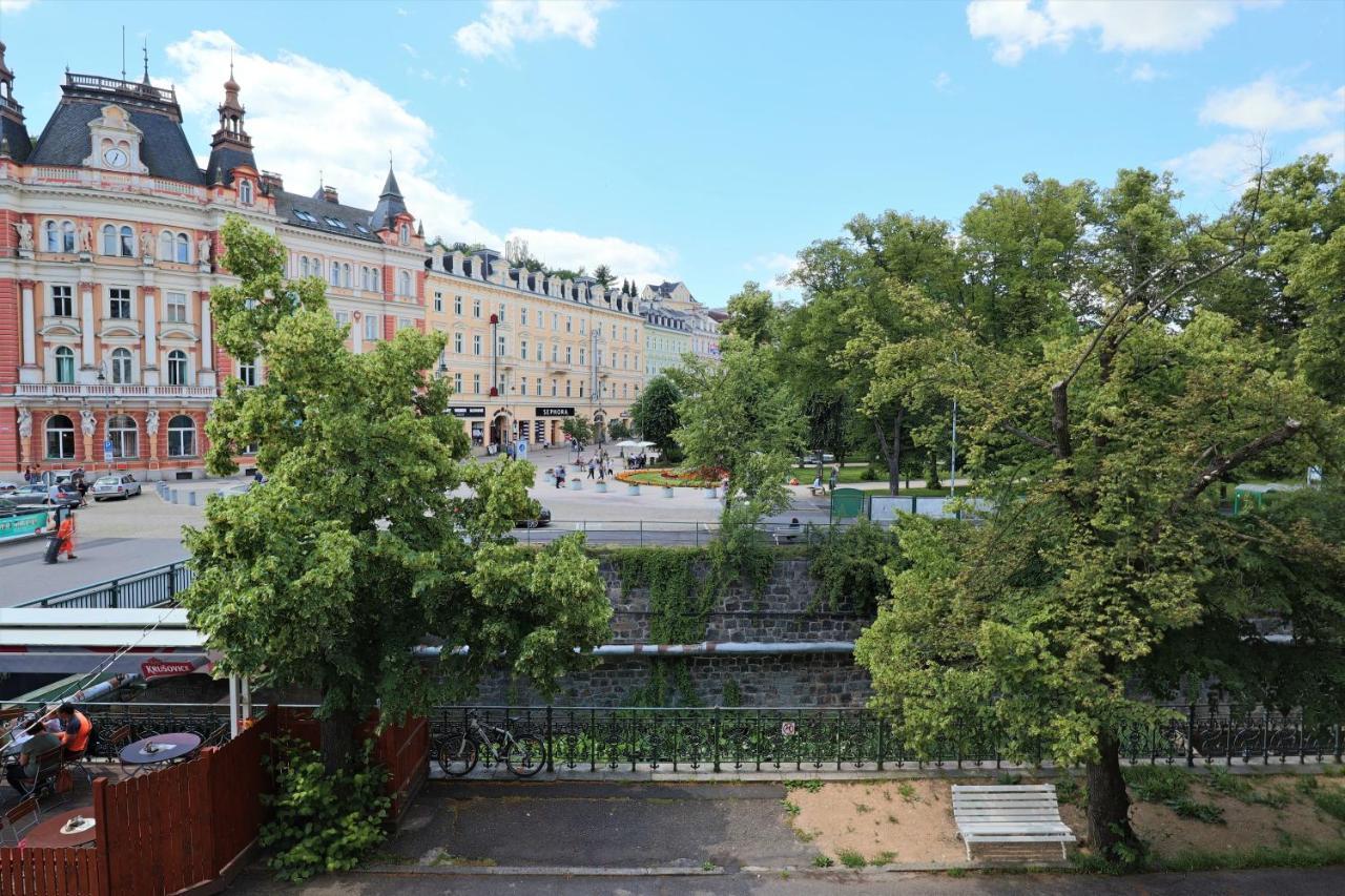 Apartment Termal カルロヴィ・ヴァリ エクステリア 写真